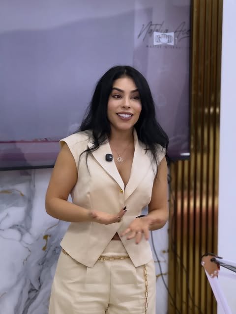 Natalia Acevedo en una fotografía de su perfil profesional